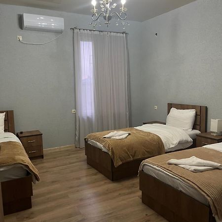 Hotel Shogi Zugdidi ภายนอก รูปภาพ